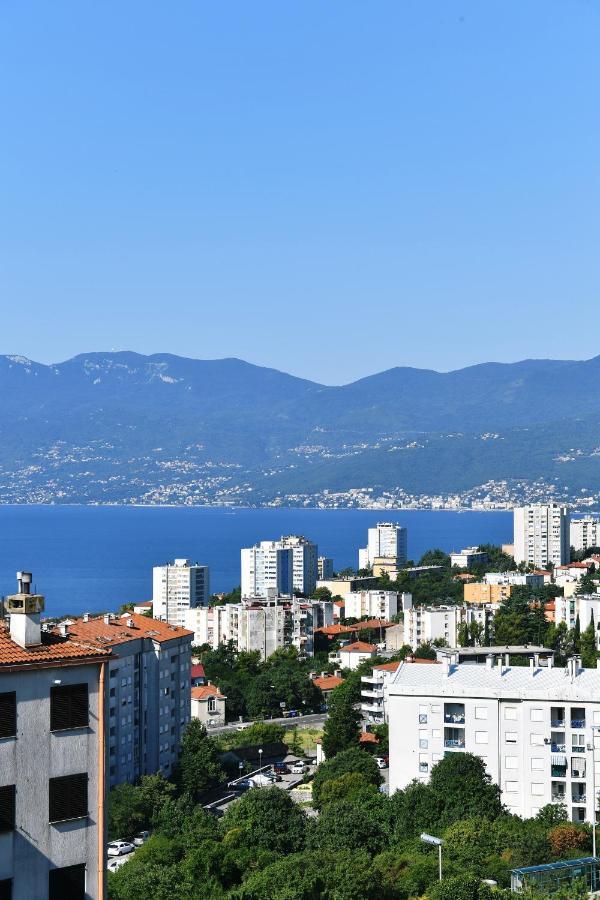 Mamma Mia Lux Apartment Fiume Esterno foto